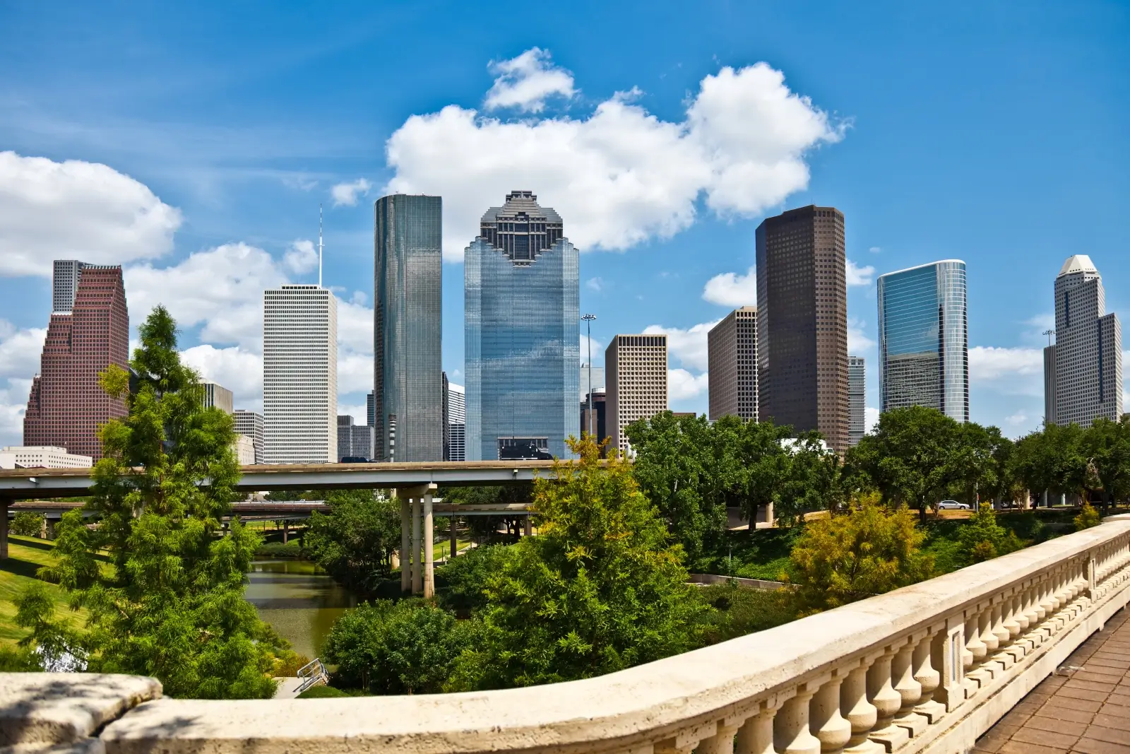 Is 2025 the Time to Invest in Houston Real Estate?
